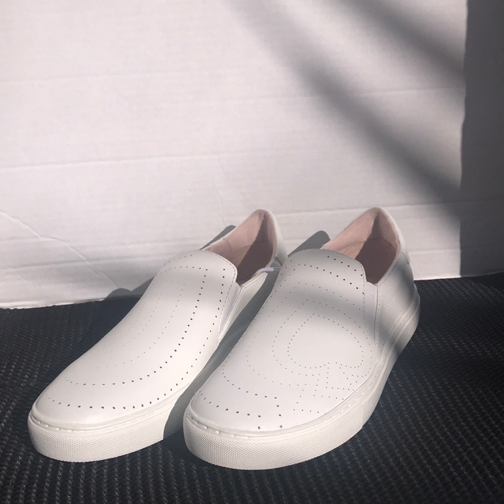 🆕Kate Spade Perforated Leather Slip Ons